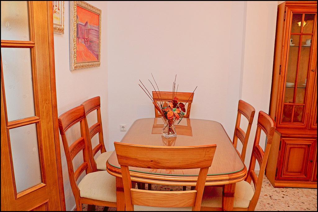 Apartamento Santa Teresa de Jesus Conil De La Frontera Bagian luar foto